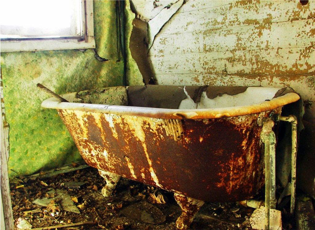 The Tub – Richard Gillespie