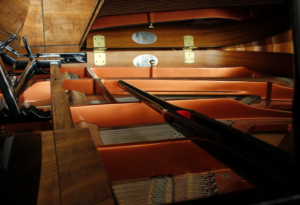 Amanda Wanless The Piano